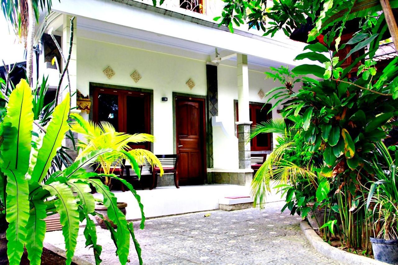 Nakula Guest House Kuta  Ngoại thất bức ảnh